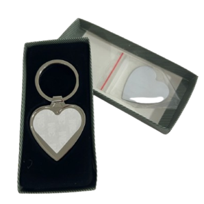 CHAVEIRO EM METAL- FORMATO CORAÇÃO